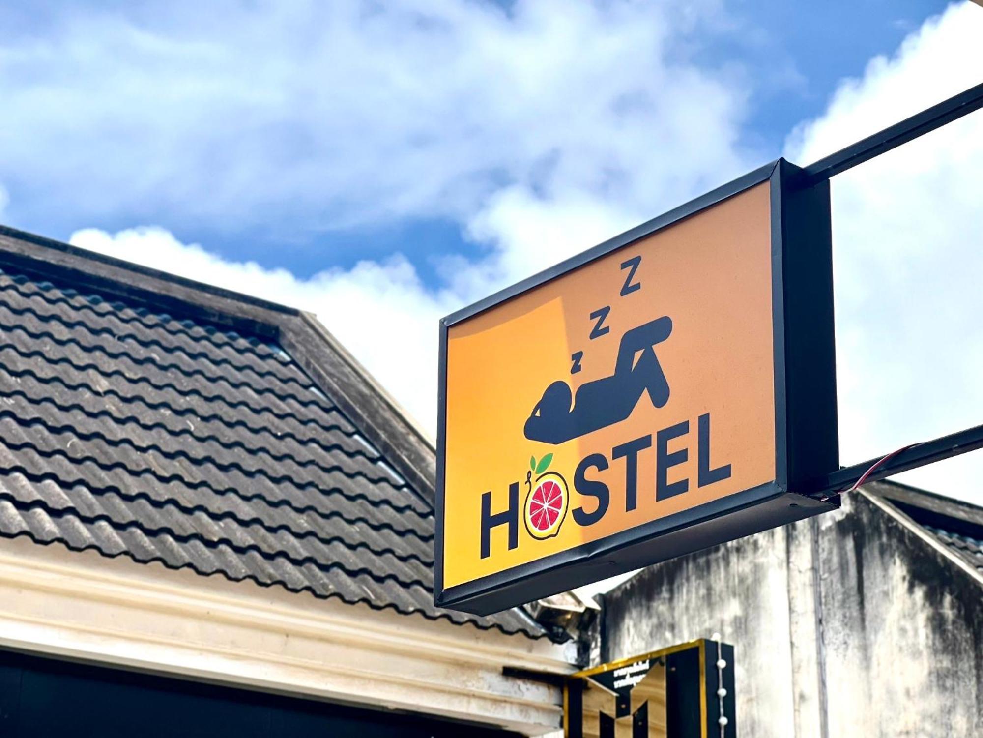 Sweett Lemon Hostel Patong Exterior photo