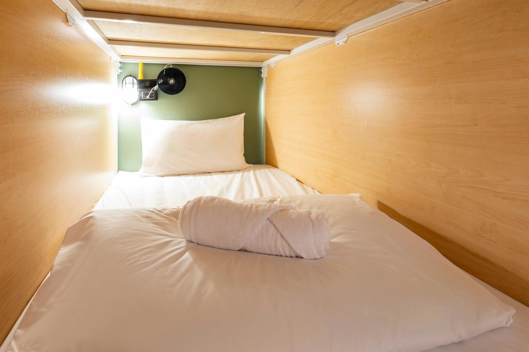 Sweett Lemon Hostel Patong Exterior photo