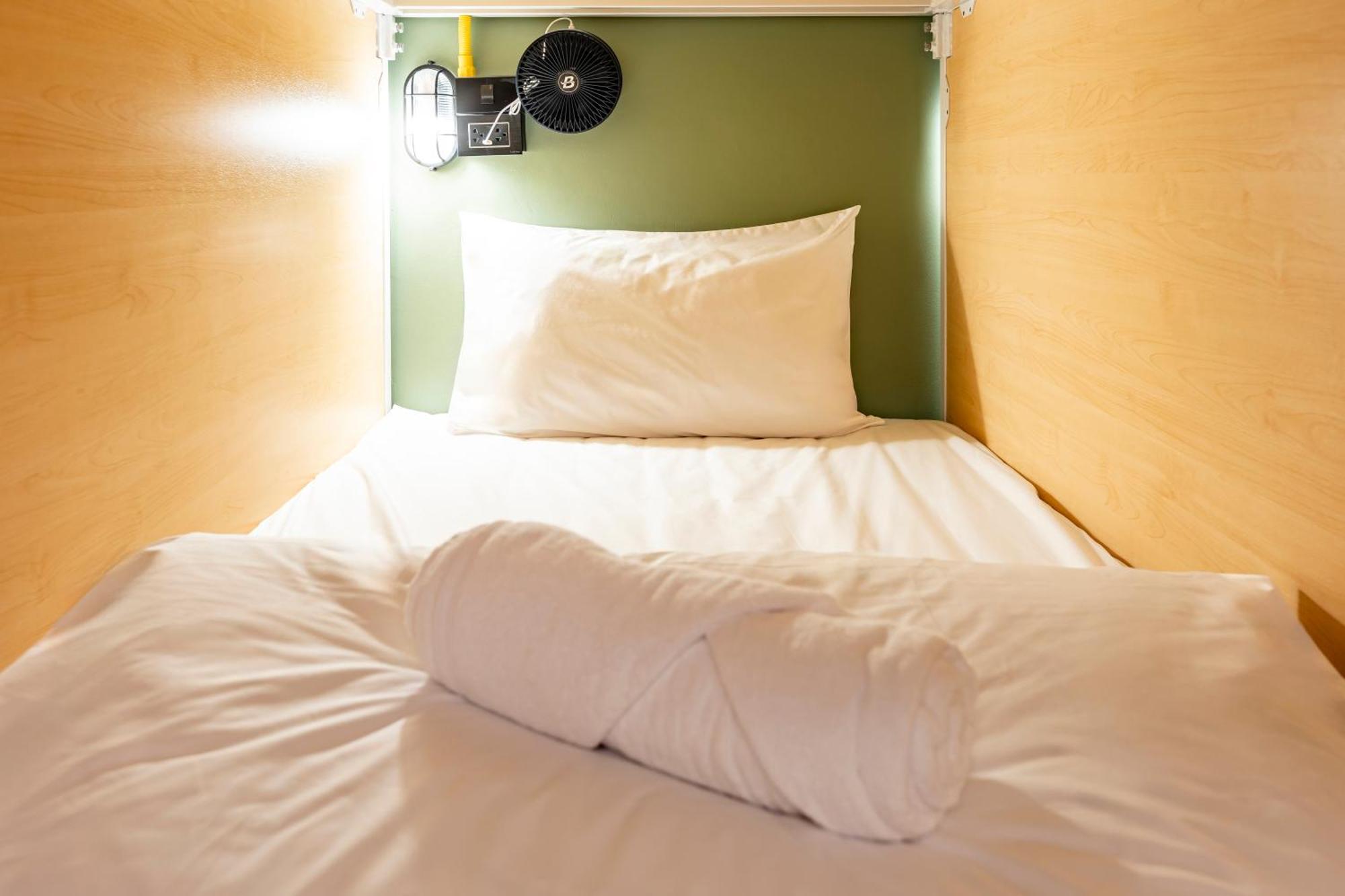 Sweett Lemon Hostel Patong Exterior photo